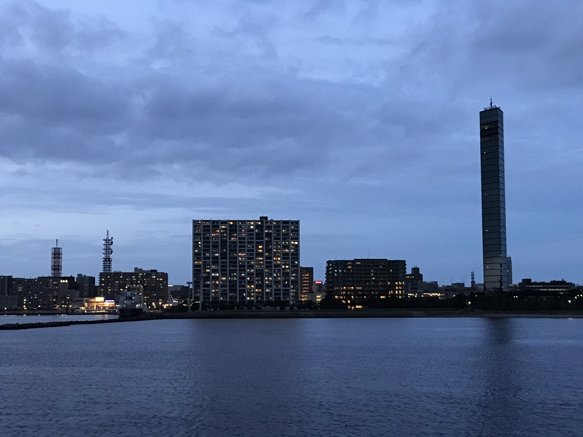 1201807011705243.jpg